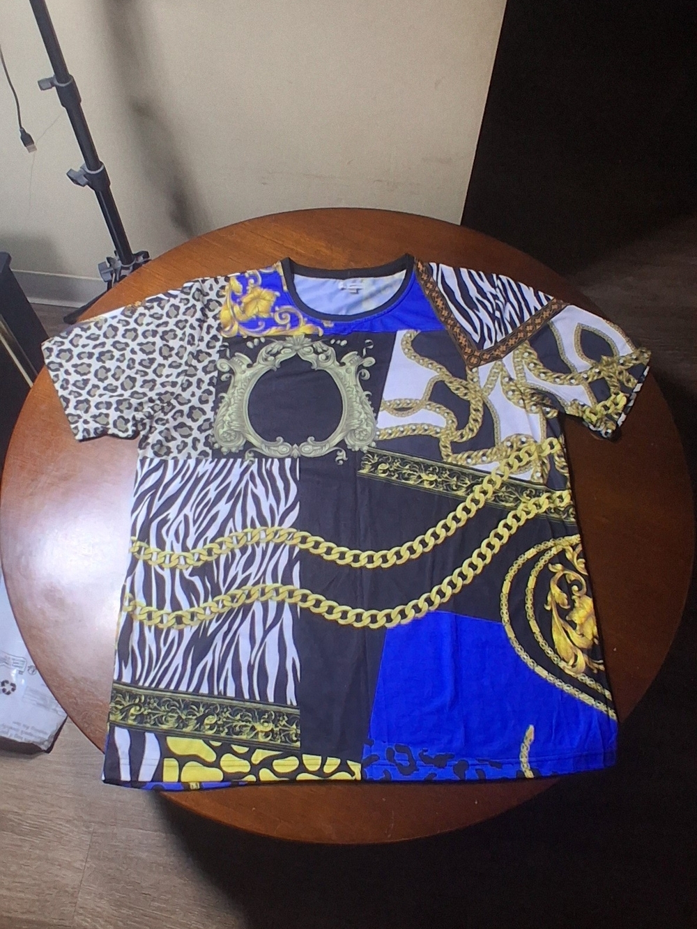 Fashion Nova Men's Short Sleeve Tee - Blue, Black & Gold